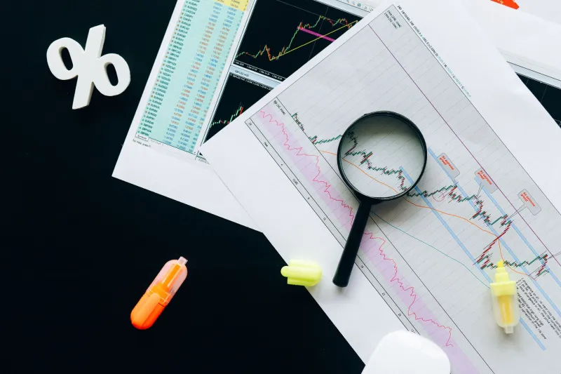 Stock Grants, Vesting Cliffs, and Market Swings: What Meta Candidates Often Get Wrong About Equity